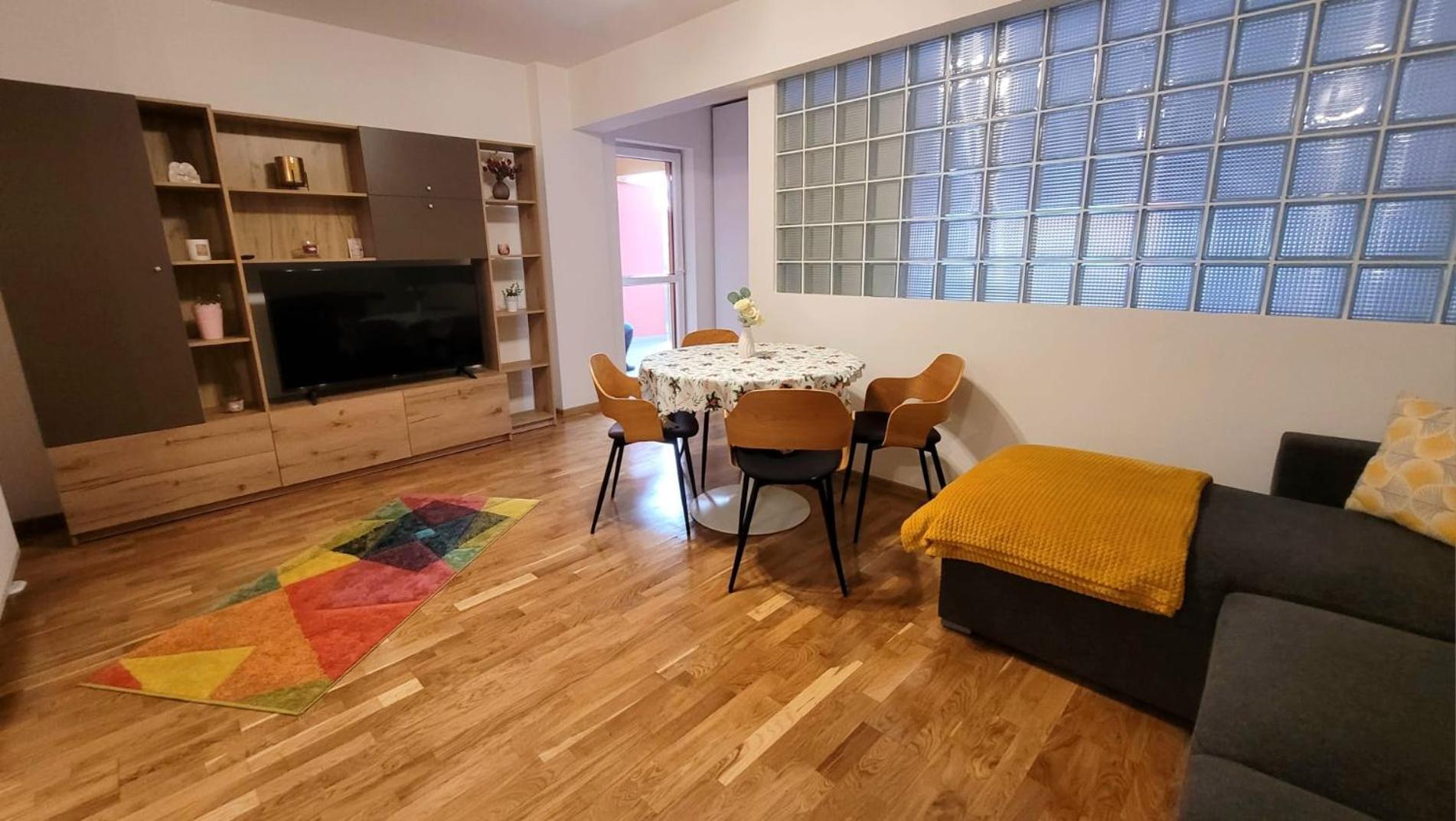 Yvett Studio-fortuna Park Appartement *